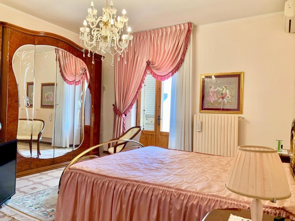 Bed & Breakfast Acquamarina Castro  ภายนอก รูปภาพ