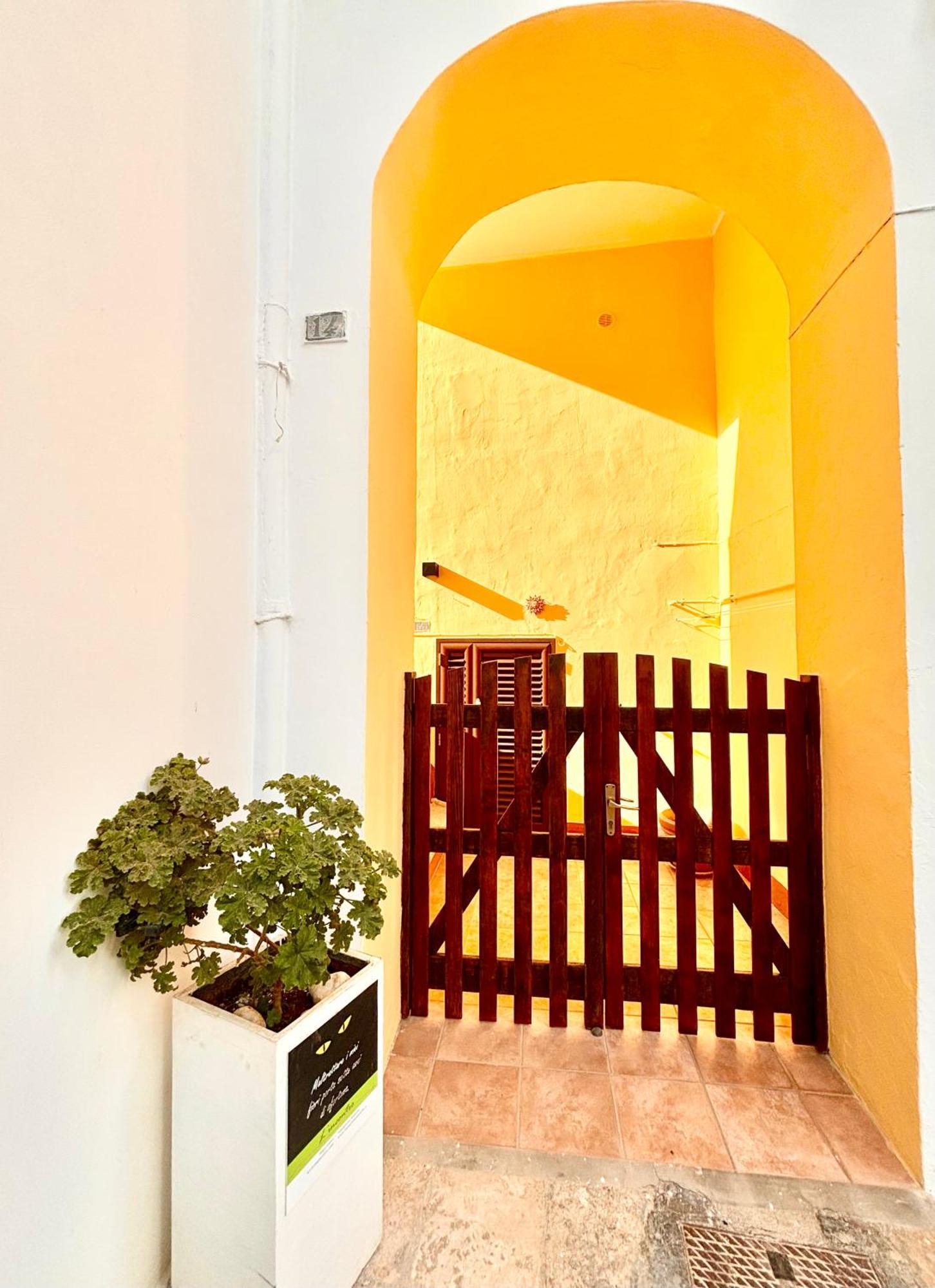 Bed & Breakfast Acquamarina Castro  ภายนอก รูปภาพ